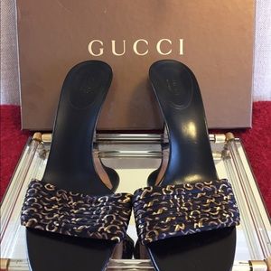 GUCCI Slide